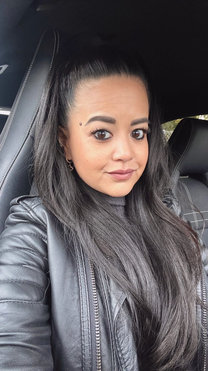 Customer photo review of MISS POPULAR
