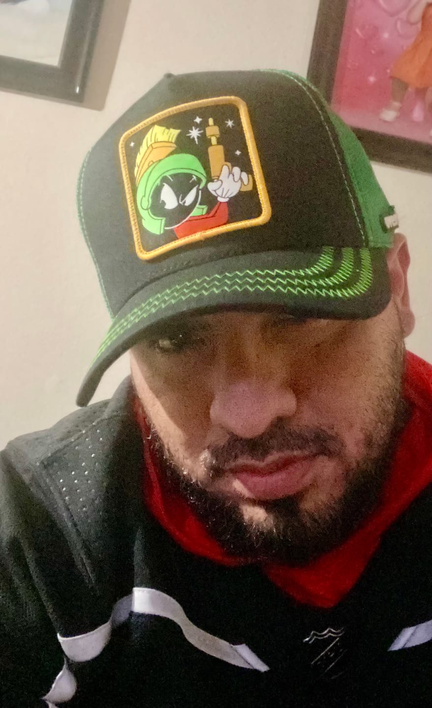 Customer photo review of OVERLORD X Looney Tunes: Wile E. Coyote Trucker Cap