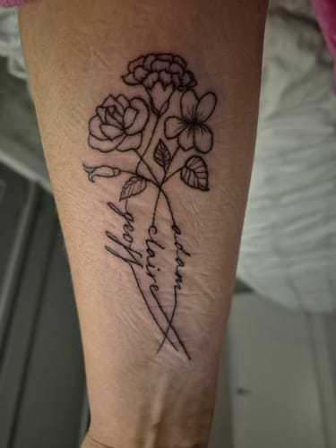 Customer photo review of TattooNumbx Numbing Cream