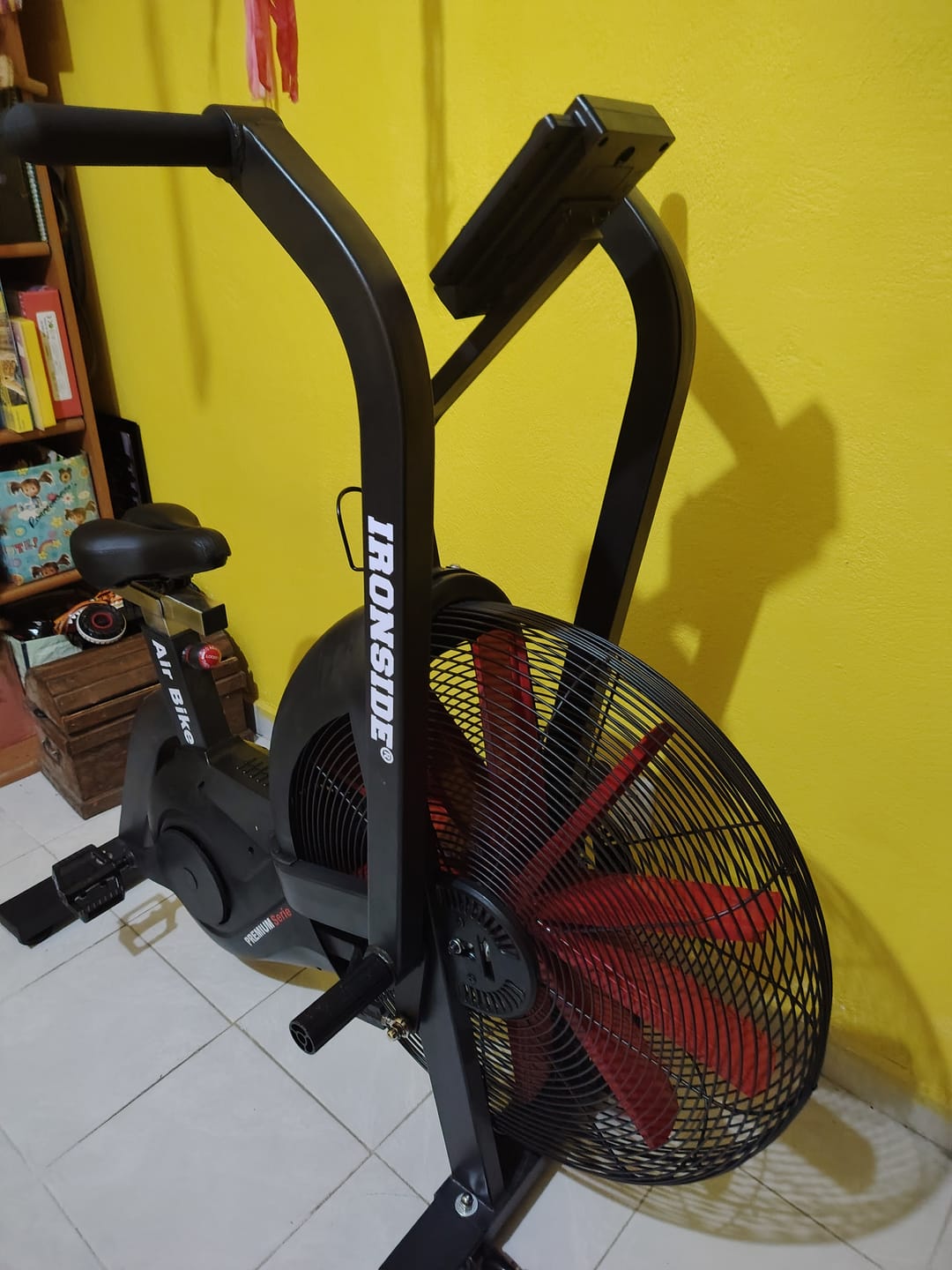 Customer photo review of Air Bike Combat IRONSIDE ECHO