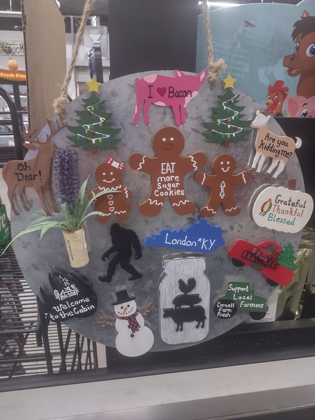 Customer photo review of Unfinished Wood Snowman Shape - Winter Decor - Craft - up to 24" DIY