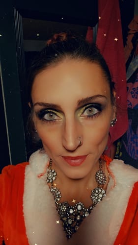 Customer photo review of Hidrocor Quartz Blue Gray Prescription Colored Contact Lenses