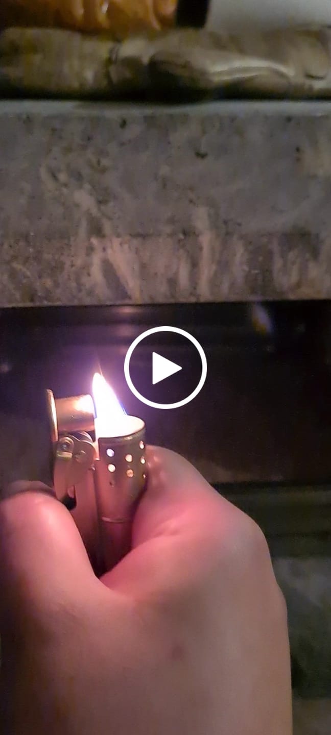 Customer video review of Timeless Trench Lighter