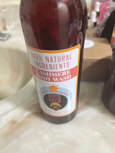 Customer photo review of Cashmere body oil