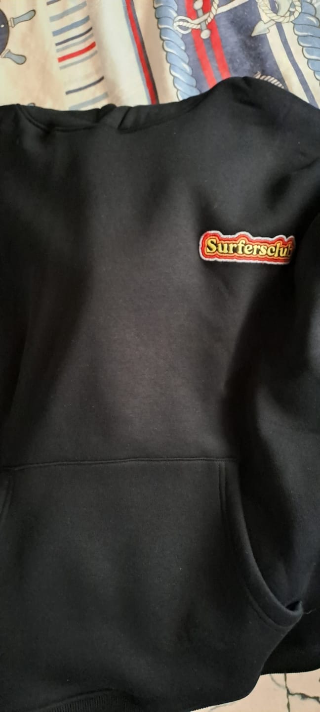 Customer photo review of Surfersclub Oversized Patch Hoodie