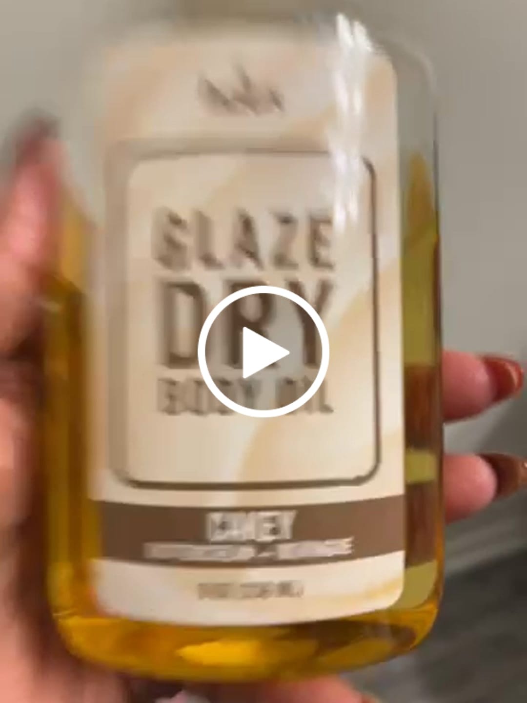 Customer video review of GLAZE | Dry Oil Blend for Body
