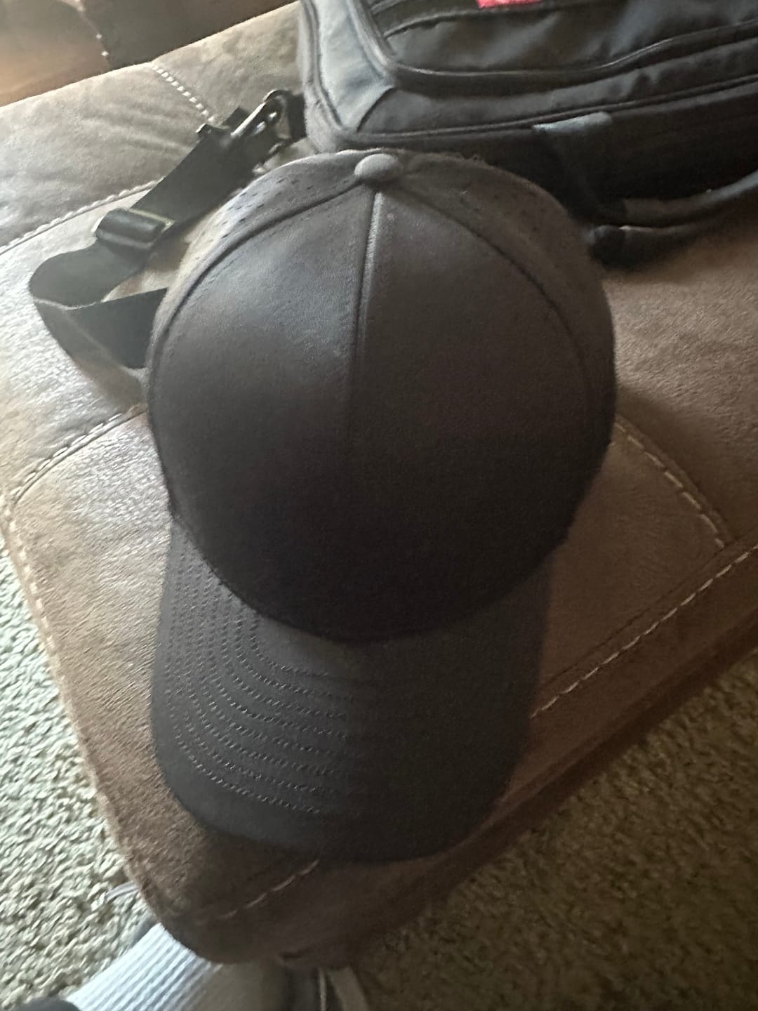 Customer photo review of Links Black Hat