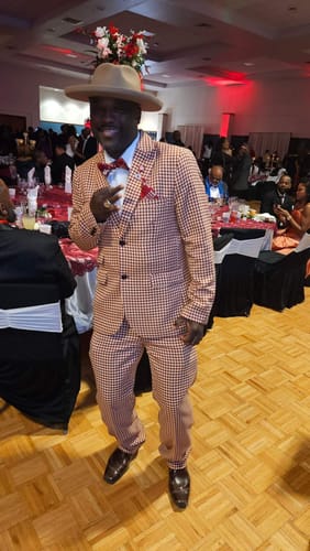 Customer photo review of Krimson and Kreme Houndstooth Pants