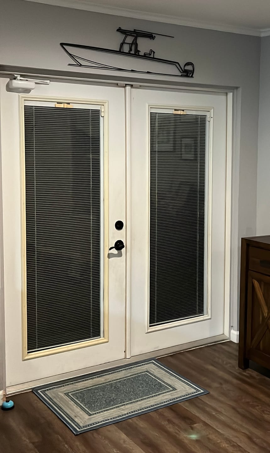 Customer photo review of 32ST 2023 Silhouette Metal Wall Art