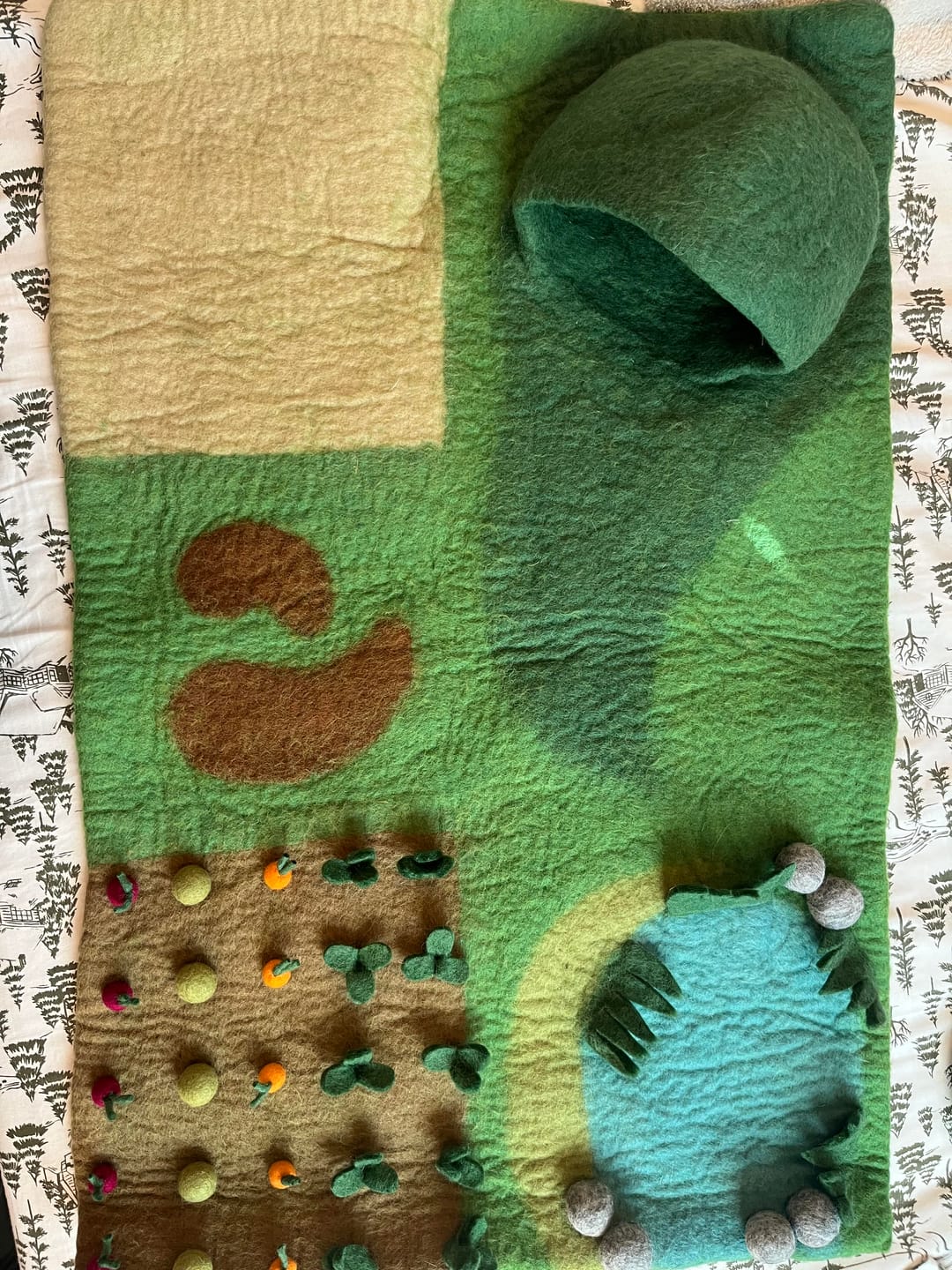 Customer photo review of Large Farm Play Mat Playscape