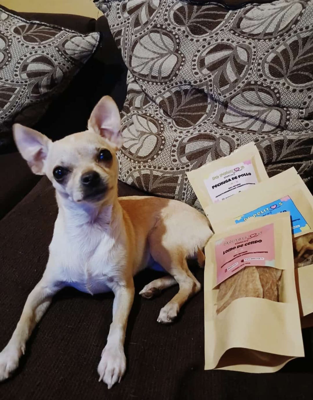 Customer photo review of Patas de pollo