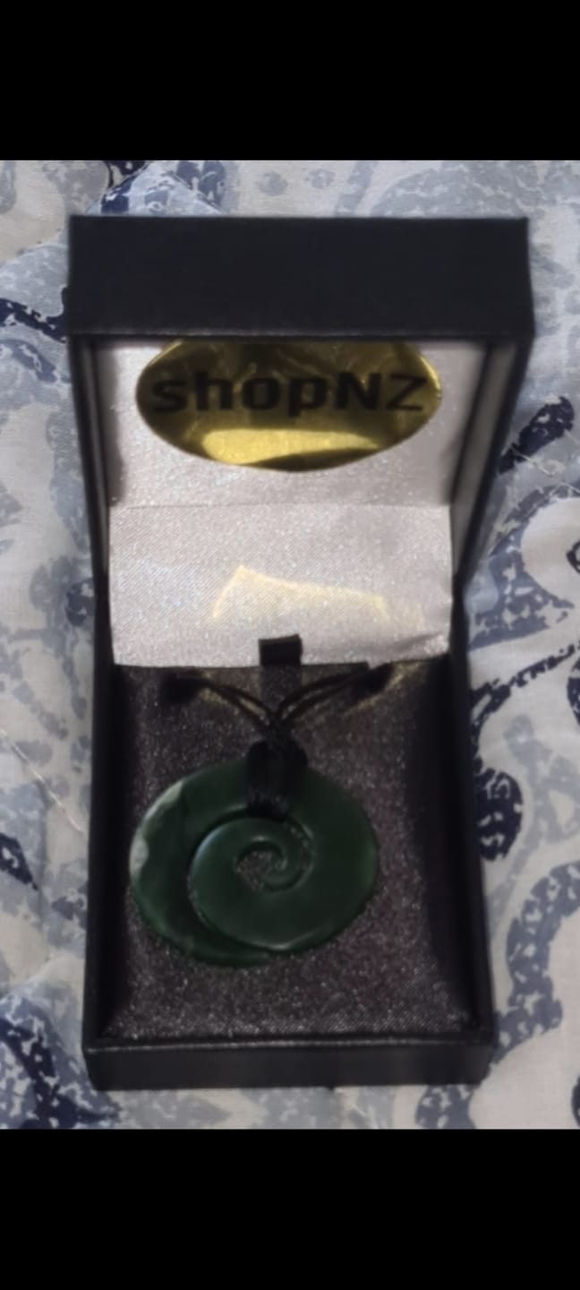 Customer photo review of Jewellery Box for Single Necklace or Earrings