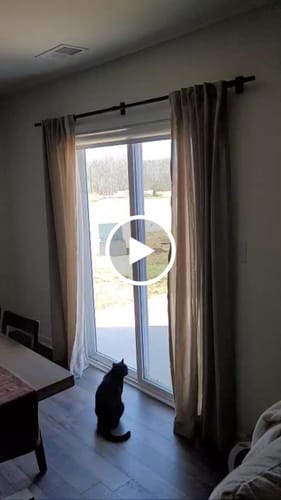 Customer video review of SmartWings Motorized Light Filtering Roller Shades 70% Blackout Linen