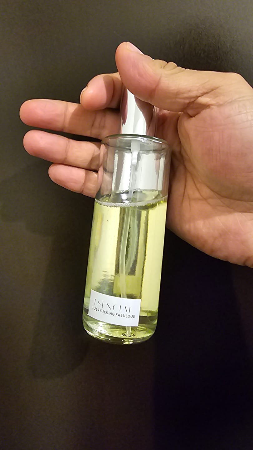 Customer photo review of H219 Inspirado en: Fucking Fabulous - Tom Ford