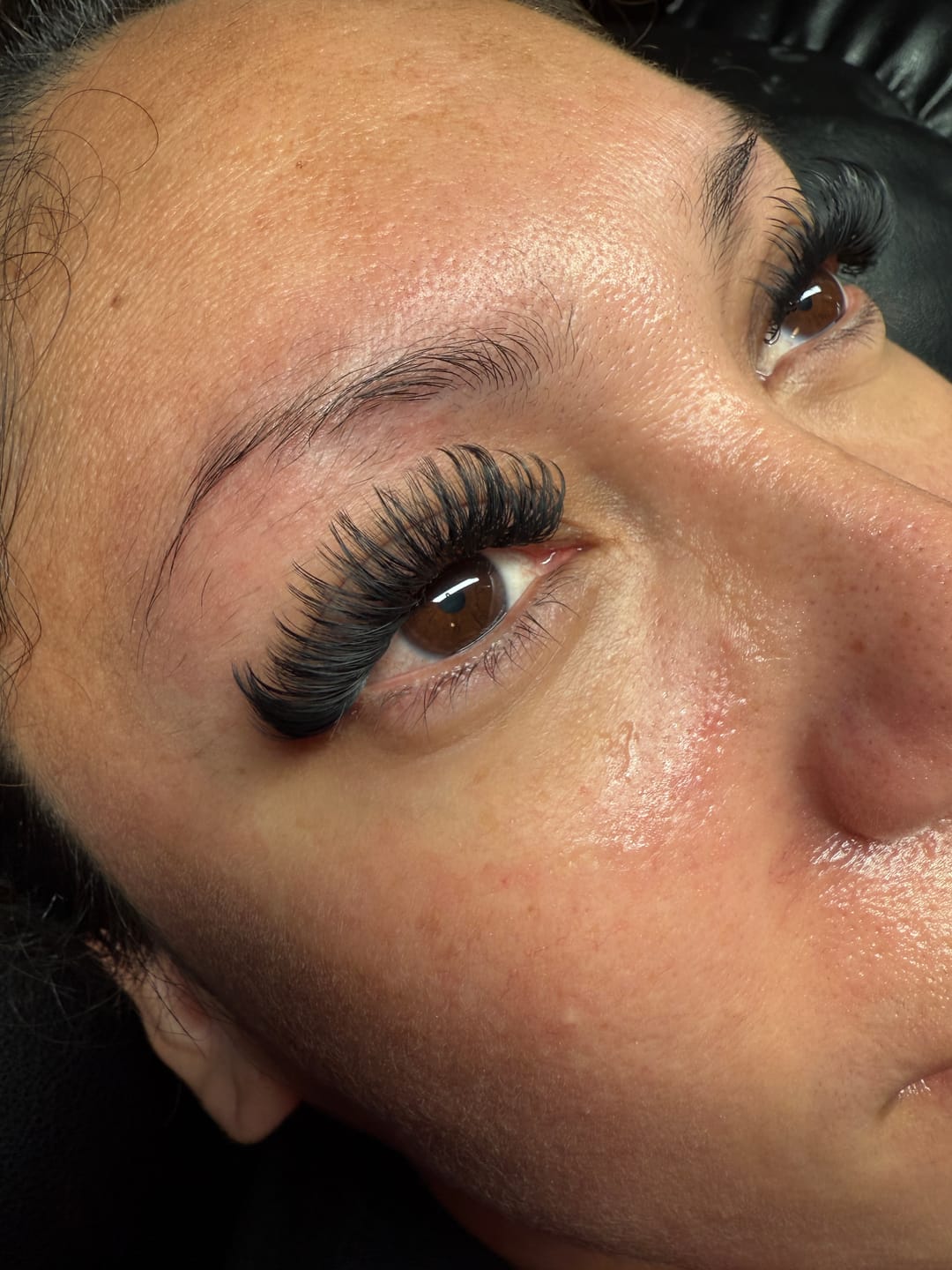 Customer photo review of Veyes Cashmere Luxe Lashes
