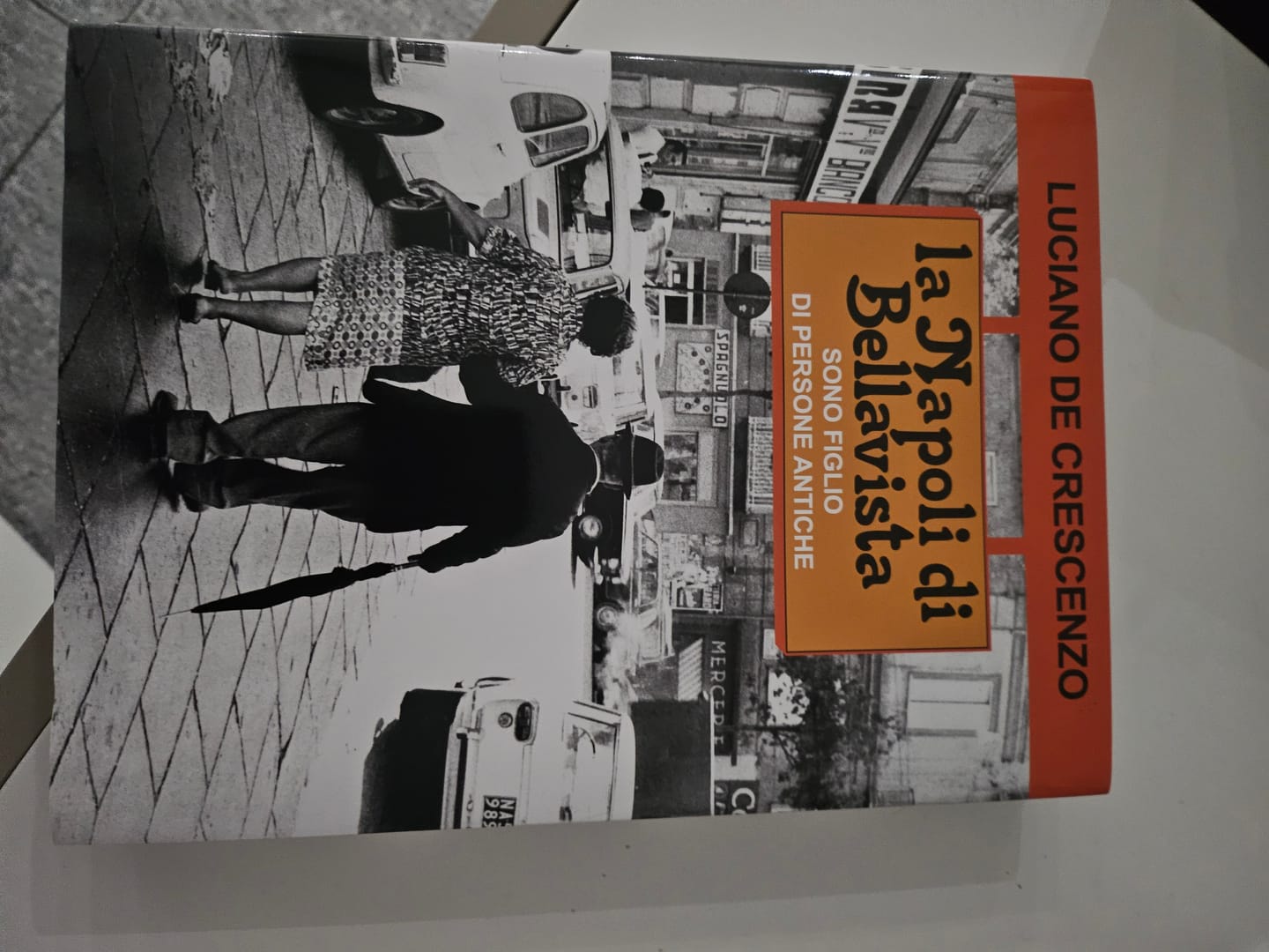 Customer photo review of Luciano De Crescenzo La Napoli di Bellavista Libro fotografico