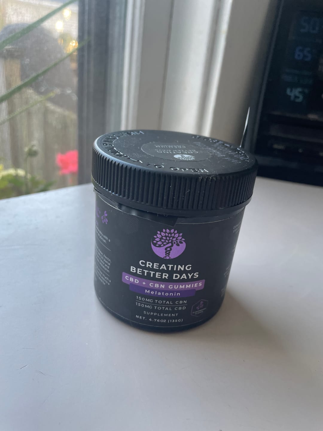 Customer photo review of 300mg Melatonin Gummies - Elderberry