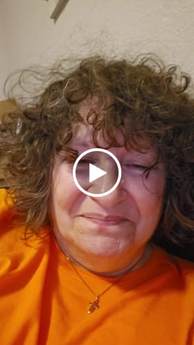 Customer video review of Thickening Shampoo