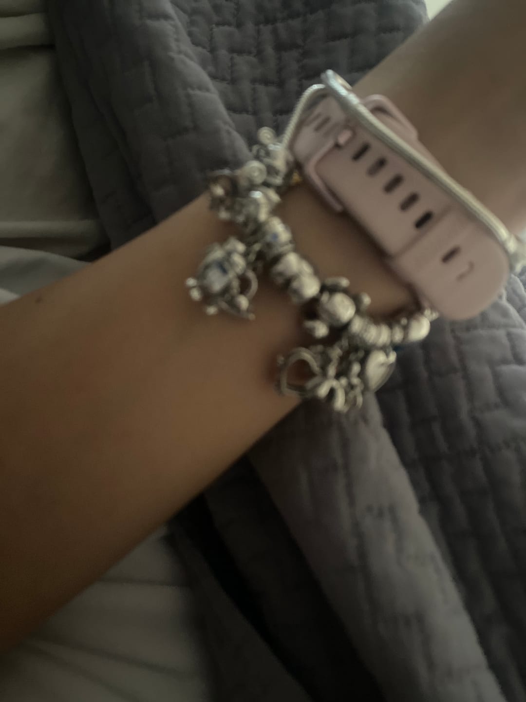 Customer photo review of Pulsera Cola de Raton