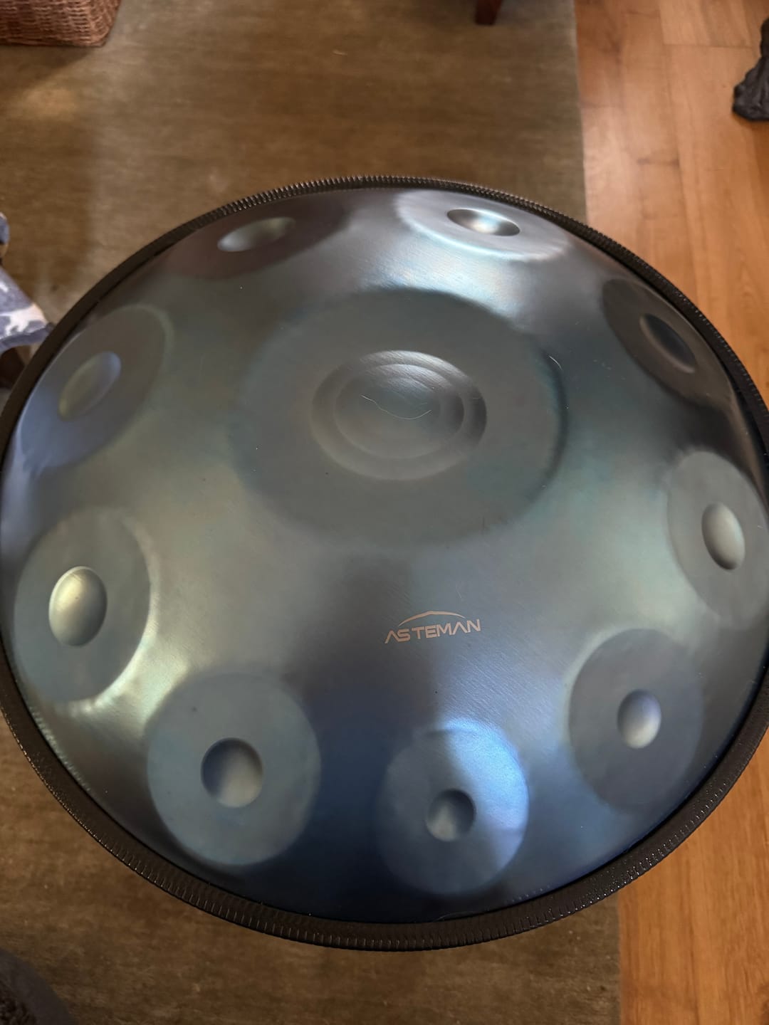 Customer photo review of Handpan Ice Age 09/10 - E Halcyon 9 Notes/D Kurd 10 Notes