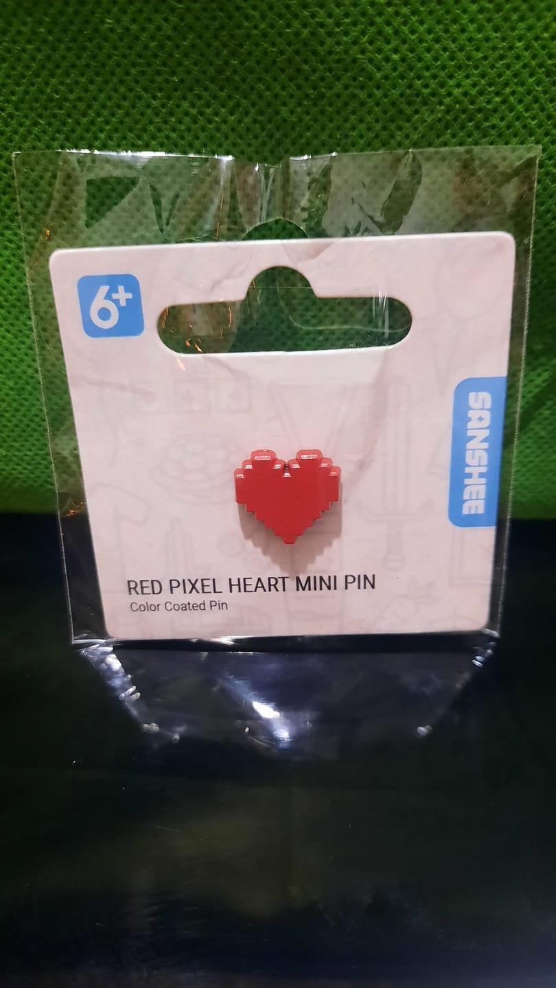 Customer photo review of Sanshee - Pixel Heart Mini Pin