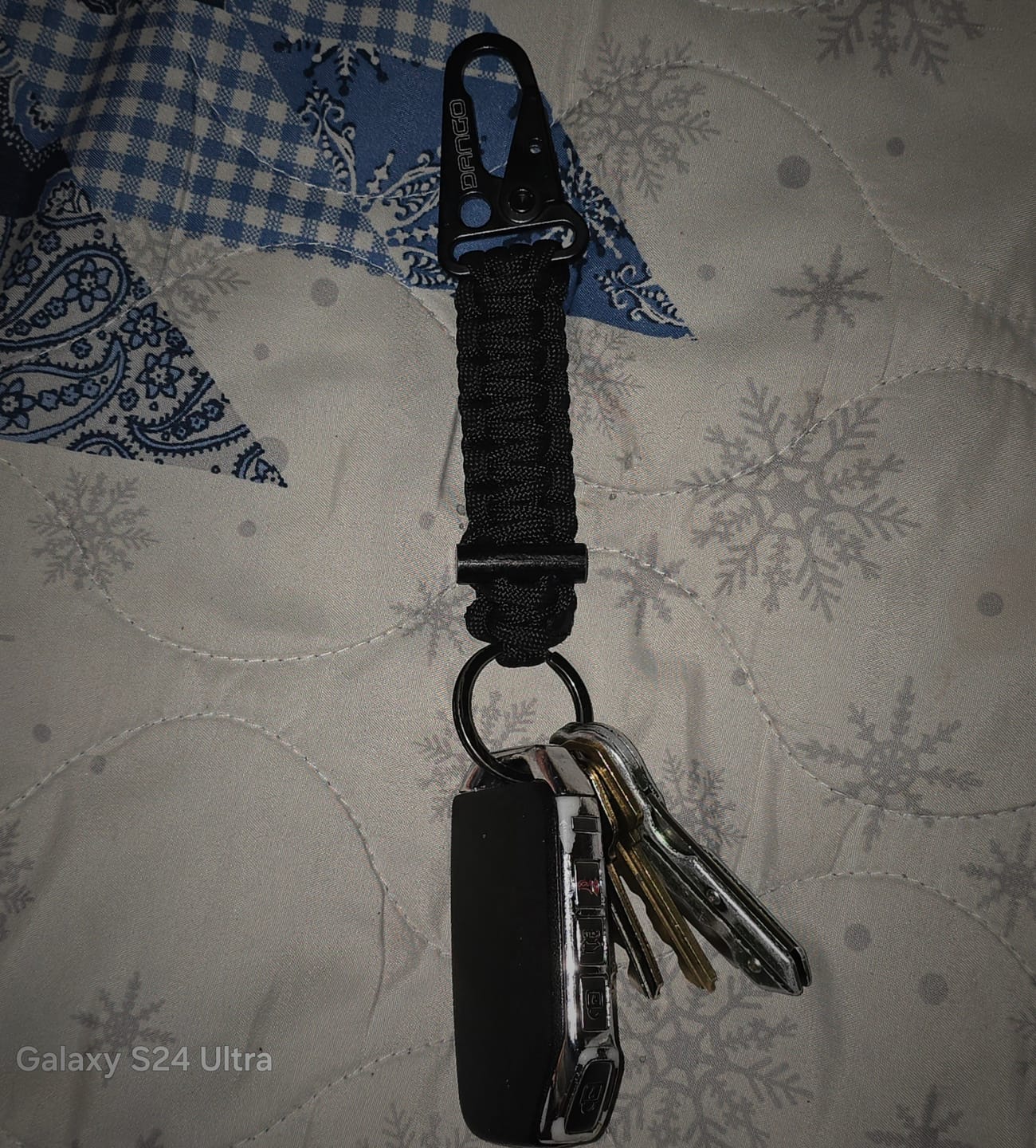 Customer photo review of DANGO TETHER MINI WITH FIRE STARTER