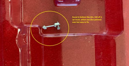 Customer photo review of Atlas 20007037 HO TYPE 6000 PASSENGER CAR METRA #6029