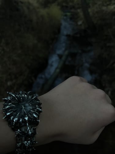 Customer photo review of Midnight Thorn