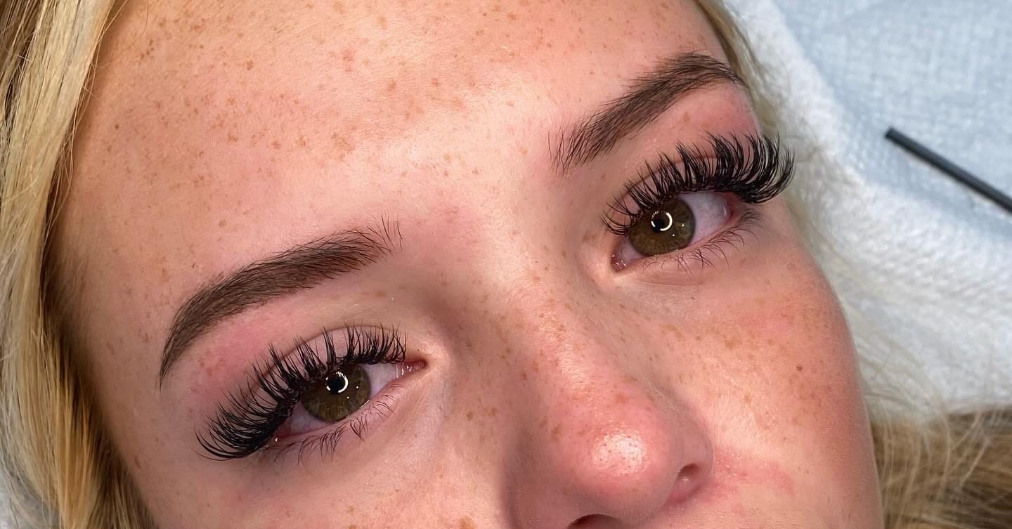 Customer photo review of Cashmere™ Fauxmink Lashes CA95131