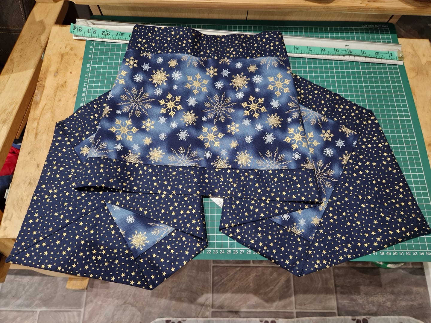 Customer photo review of Gold Stars Cotton Fabric