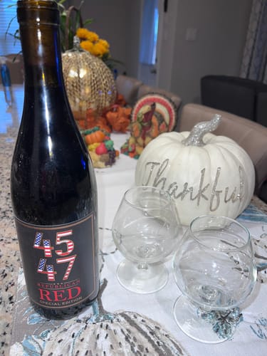 Customer photo review of Pinot Noir '45 + 47'
