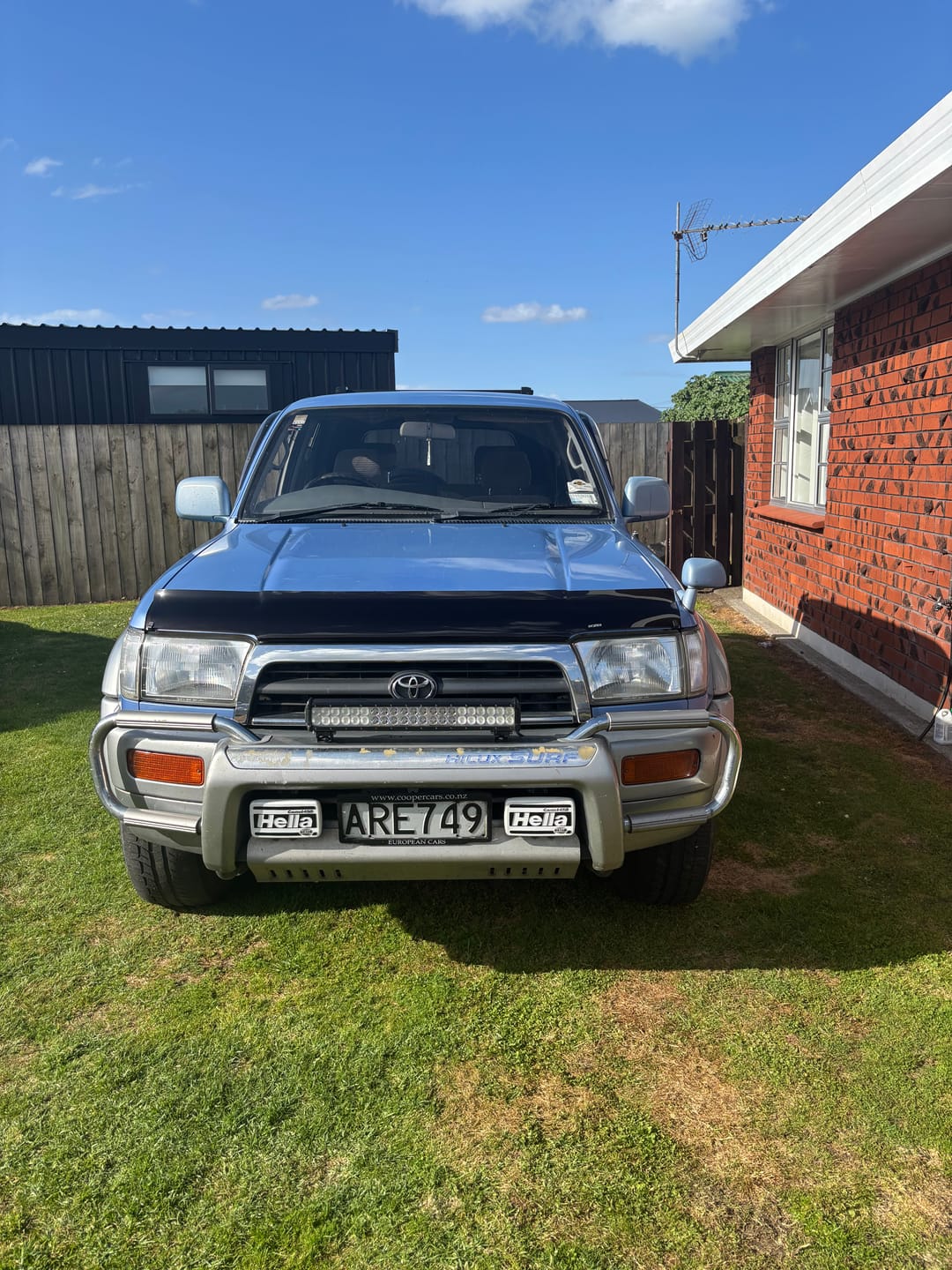 Customer photo review of Airplex Hilux Surf Bonnet Protector l 2nd, 3rd & 4th Gen 89 - 05
