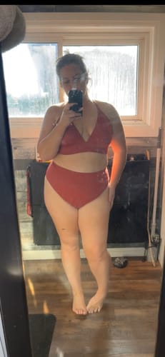 Customer photo review of 'Uplift' Plunging Bikini Top