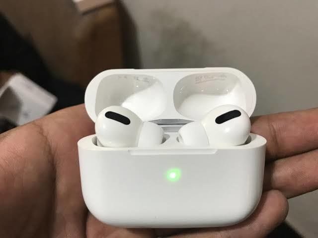 Customer photo review of AirPods Pro Titanium