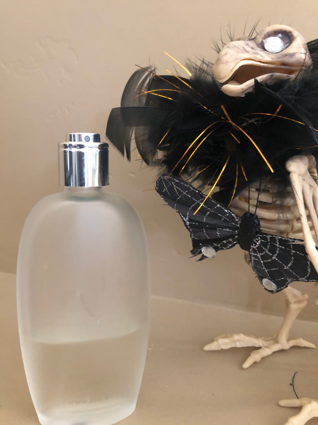 Customer photo review of Inis Large Pump Bottle Revitalising Body Lotion 500ml/16.9 fl. oz