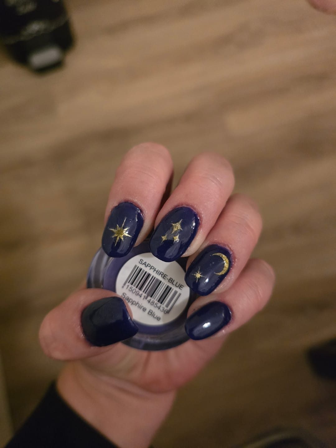 Customer photo review of Sapphire Blue Dipping Powder