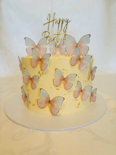 Customer photo review of Purple & Pink Edible Wafer Butterflies - Mix sizes - 17pcs