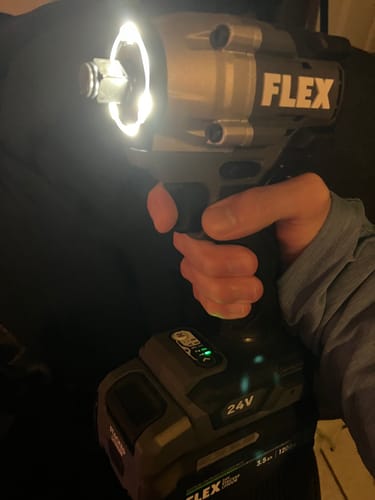 Customer photo review of FLEX FX1431-Z 1/2" Compact Impact Wrench