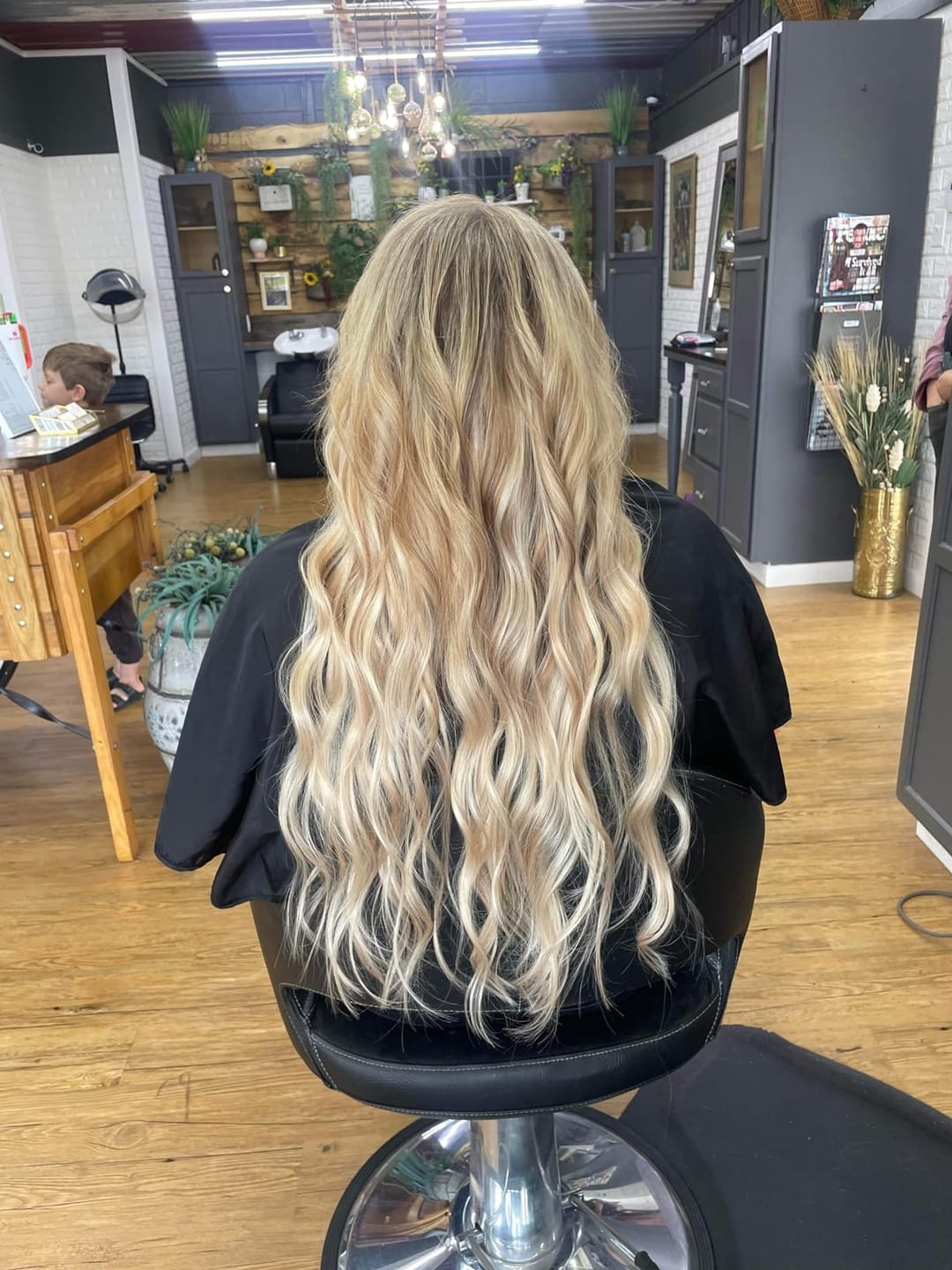 Customer photo review of Moresoo Highlight Blonde Virgin Bundles Genius Weft Brazilian Human Hair (#18P613)