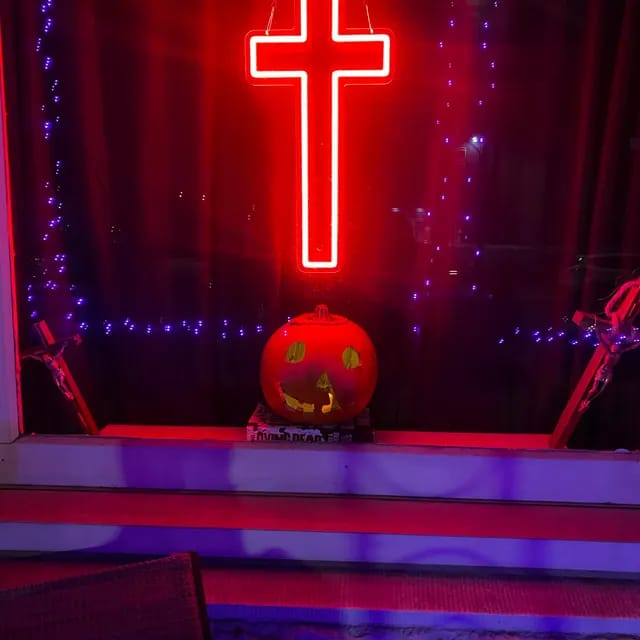 Customer photo review of Cross Neon Sign Jesus Christian Church Large Neon Sign Led Light