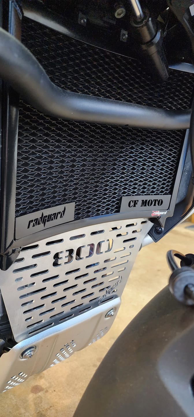 Customer photo review of CFMoto 800MT / Ibex 800 2021-2024 Radiator Guard and Header Pipe Guard SET