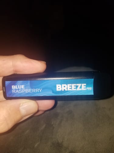 Customer photo review of Breeze Pro Disposable Vape