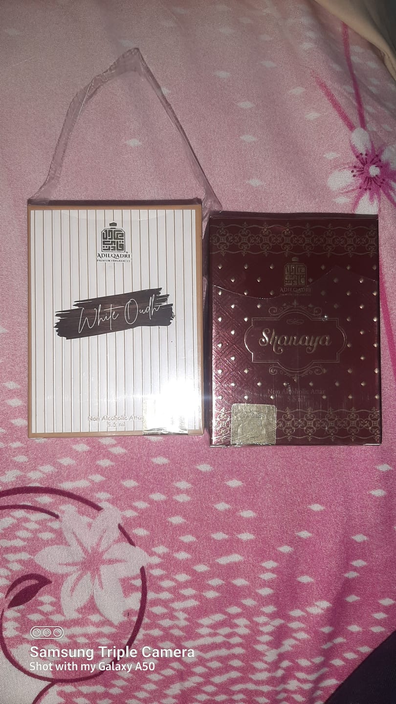 Customer photo review of 2 Pcs Attar Set Shanaya And White Oudh 5.5 Ml Each