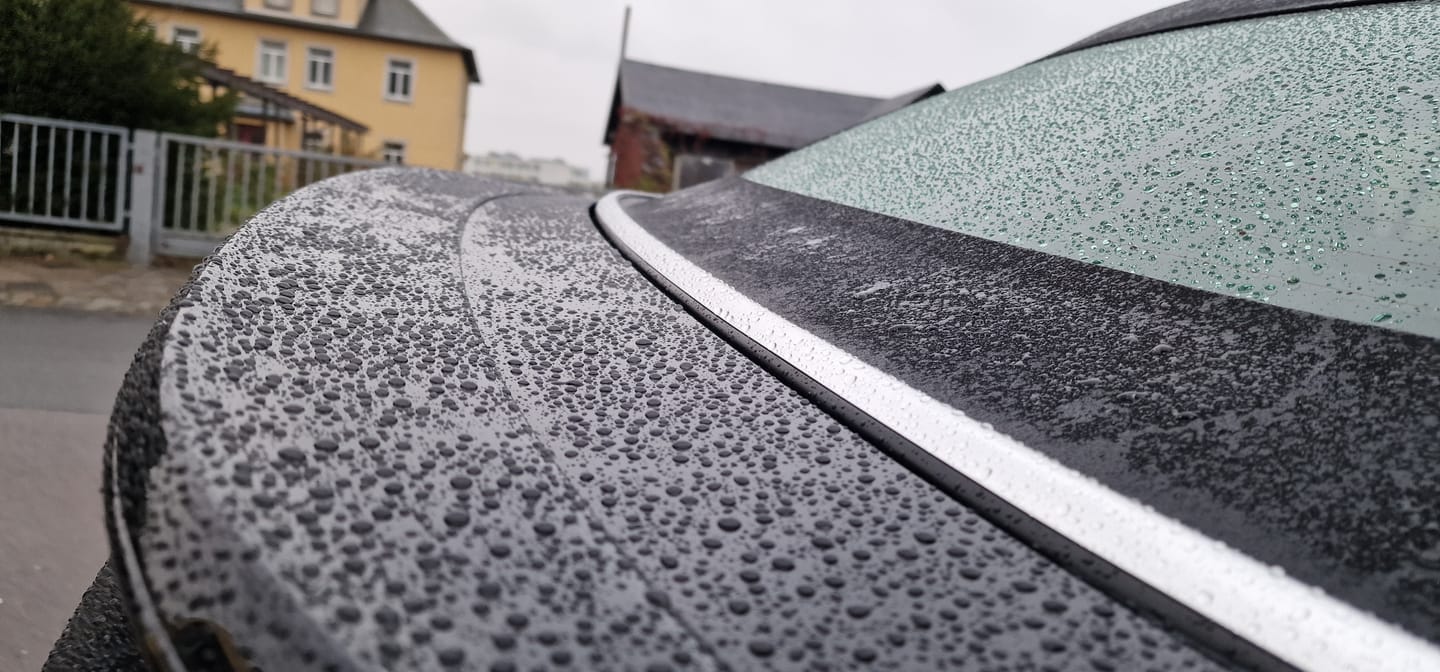 Customer photo review of Rain Shield Glasreiniger mit Abperleffekt