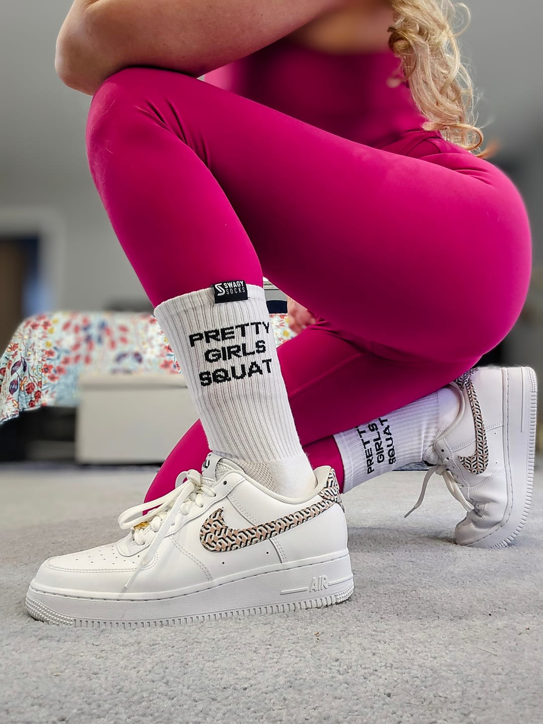 Customer photo review of Pretty Girls Squat - Women's Crew Workout Socks