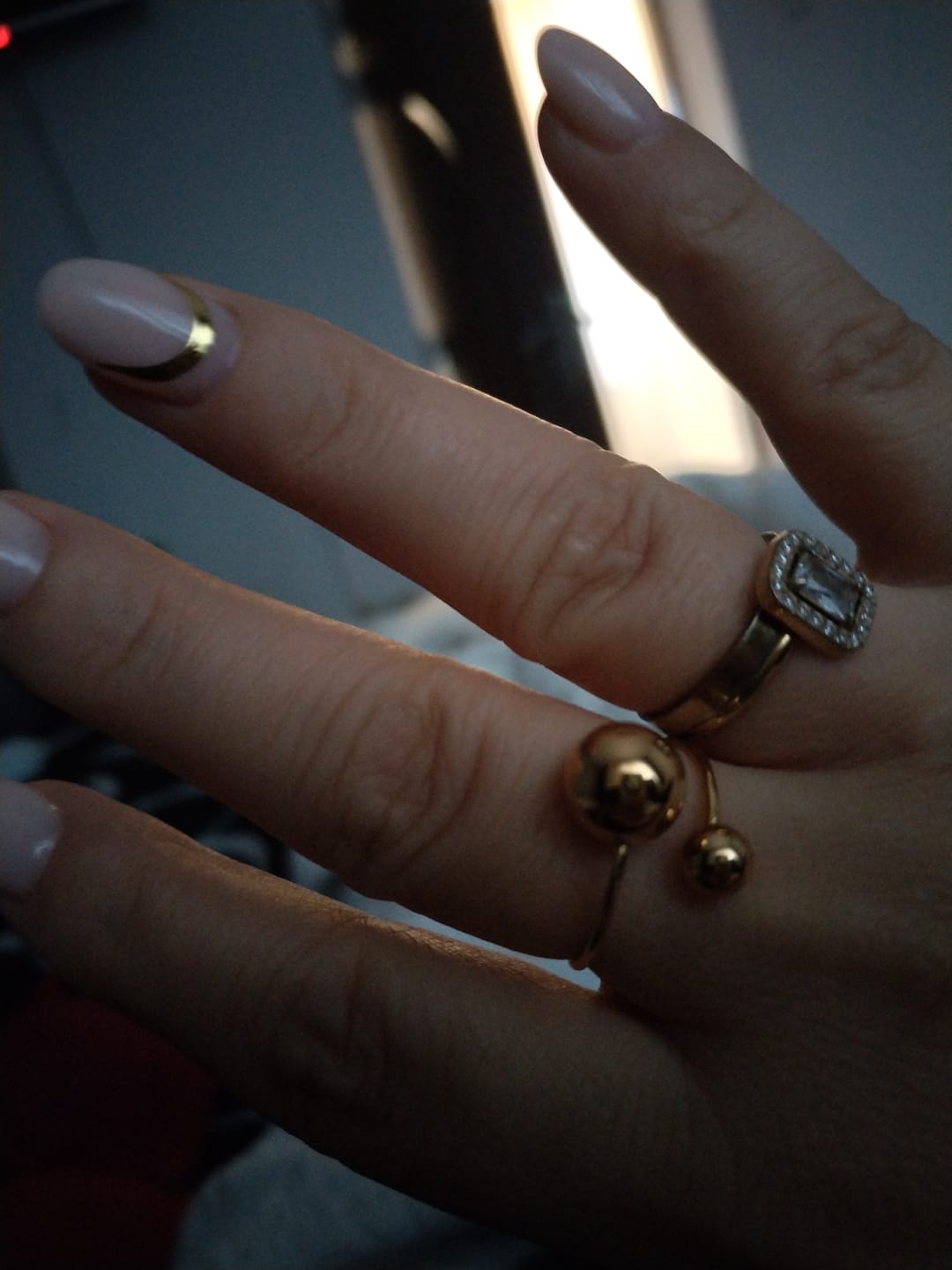 Customer photo review of Inel Orbit Ring