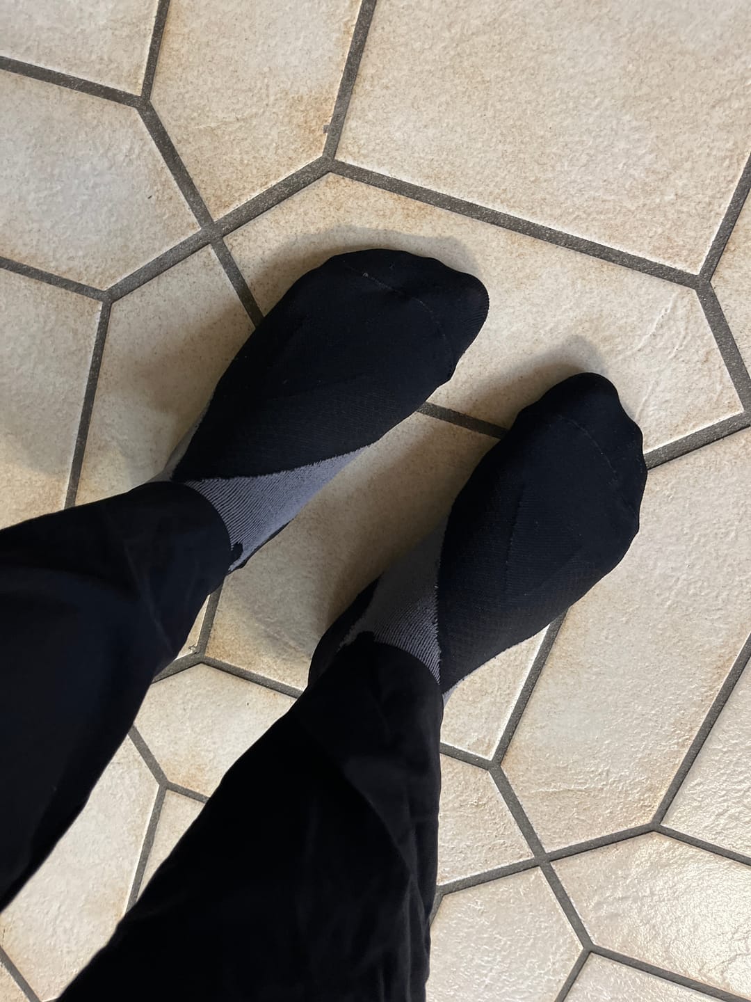 Customer photo review of VitalFlow™️ farbenfrohe Kompressionssocken