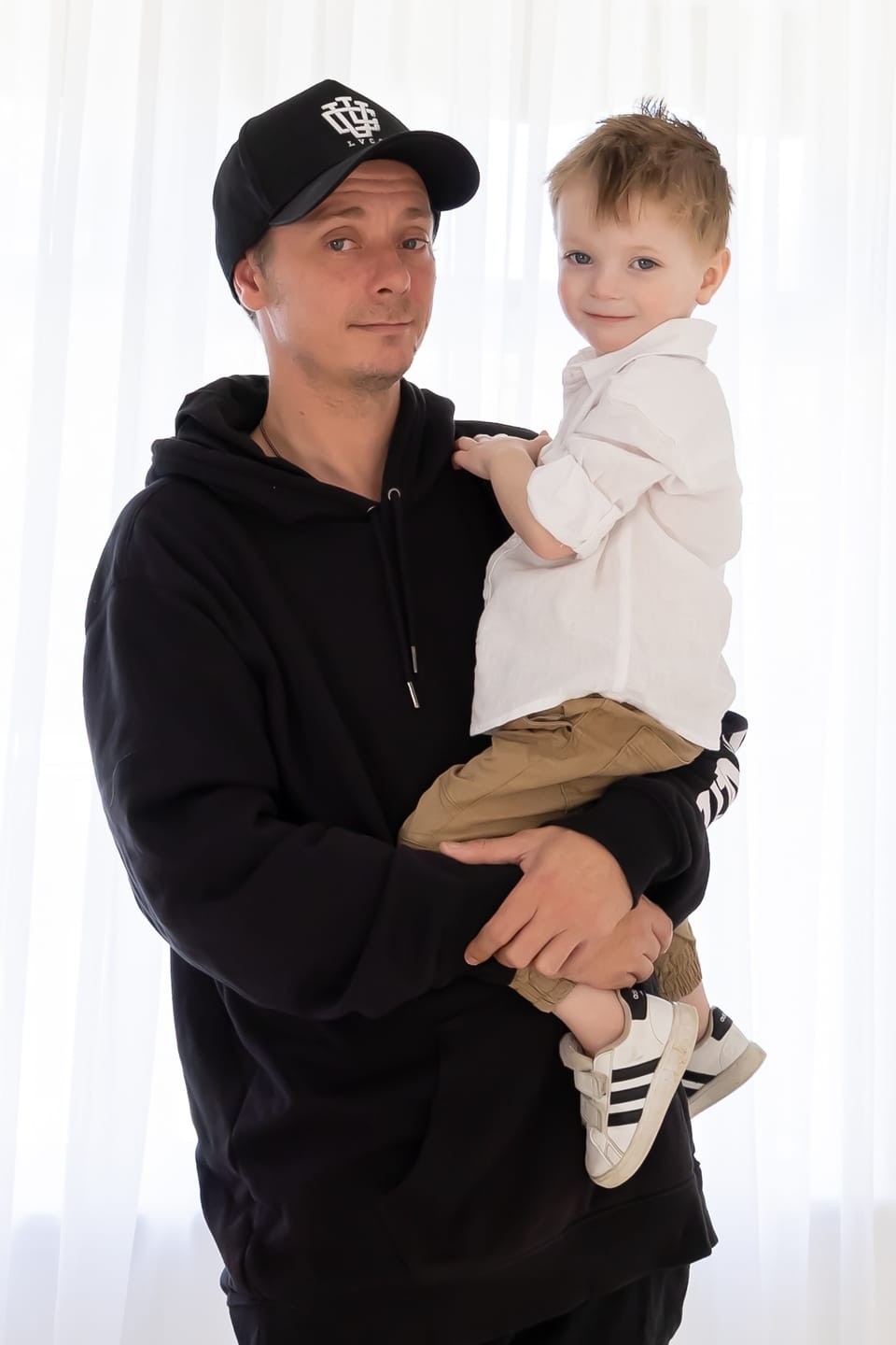 Customer photo review of LVCO "Jet Black" A-Frame Snapback