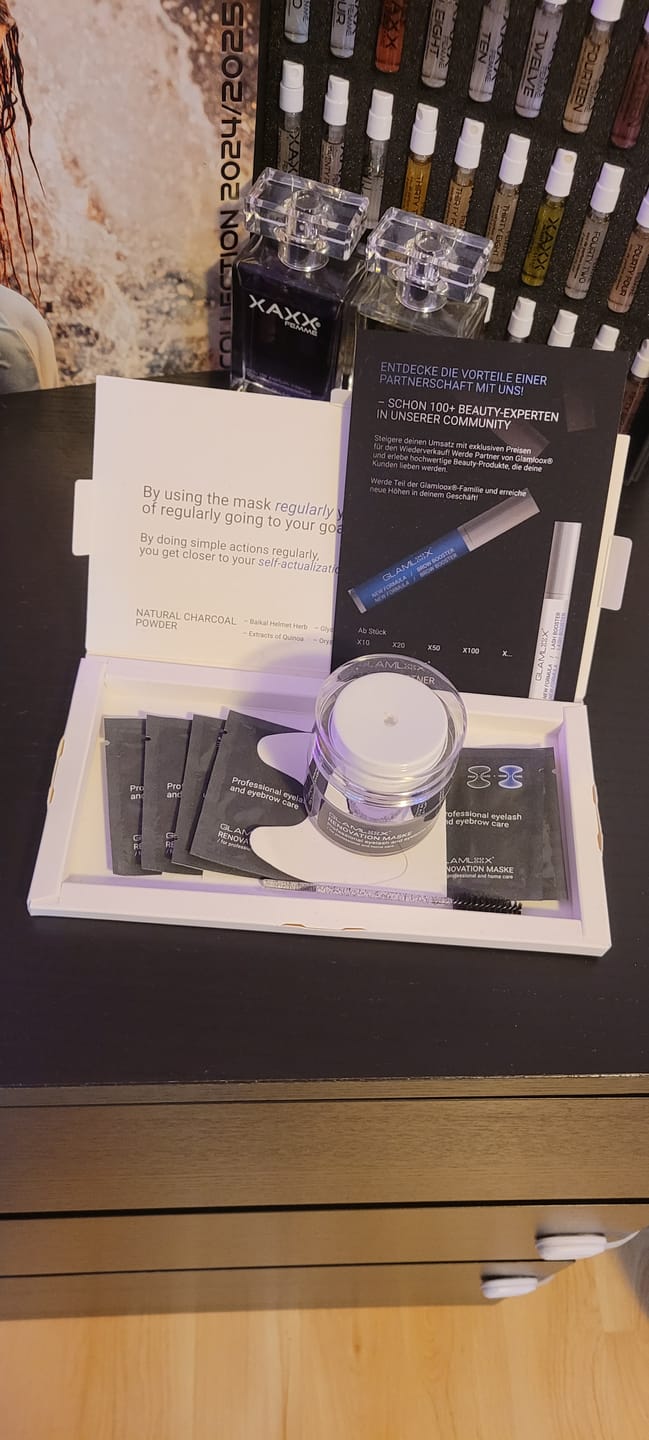 Customer photo review of RENOVATION MASKE