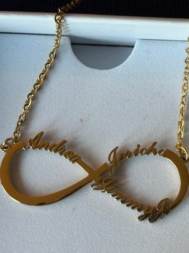 Customer photo review of Personalized Name Necklace